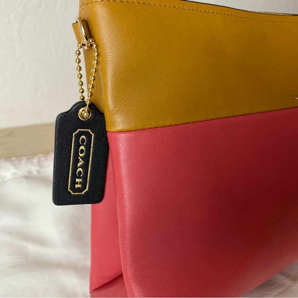 🔥Rare🔥 New Coach Color-block Large Clutch - Not from Outlet F52112 - Picture 7 of 8